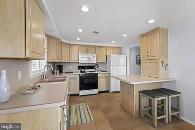 229 Merivale Avenue #UNIT B - 2ND FLOOR, Beach Haven, NJ 08008 - Photo 12