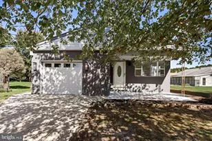 5 St Andrews Ct, Toms River, NJ 08753 - Photo 1