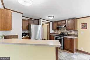 208 Longboat Ave, Beachwood, NJ 08722 - Photo 10