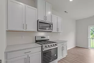 8 Dahlia Ct, Bayville, NJ 08721 - Photo 10