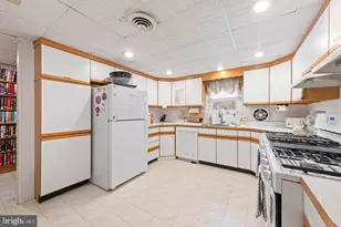 10 Acorn Rd, Stafford Township, NJ 08050 - Photo 16