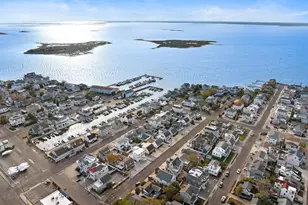 27 W South 33rd, Long Beach Township, NJ 08008 - Photo 58