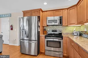 108 W 10th St, Ship Bottom, NJ 08008 - Photo 28