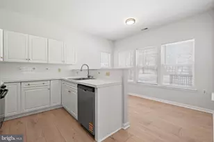 16 Newport Rd, Manahawkin, NJ 08050 - Photo 4