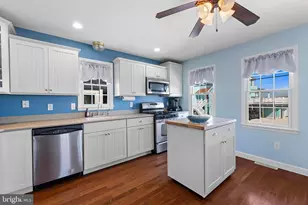 27 Parker Rd, Tuckerton, NJ 08087 - Photo 6