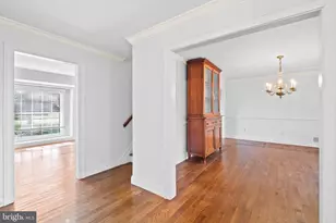 27 Magnolia Ln, Toms River, NJ 08753 - Photo 8