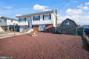 135 E Potomac Dr, Tuckerton, NJ 08087 - Photo 4