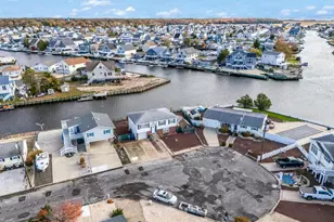 135 E Potomac Dr, Tuckerton, NJ 08087 - Photo 54