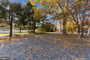 247 Serpentine Dr, Bayville, NJ 08721 - Photo 2