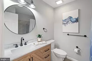 9 Zapata Ct, Toms River, NJ 08757 - Photo 16