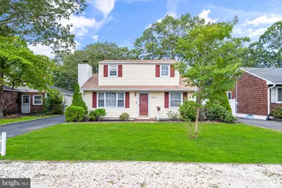 611 Boulton Avenue, Point Pleasant Beach, NJ 08742 - Photo 1