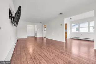 201 Blake Cir, Brick, NJ 08724 - Photo 16