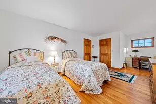 373 N 2nd St, Surf City, NJ 08008 - Photo 36