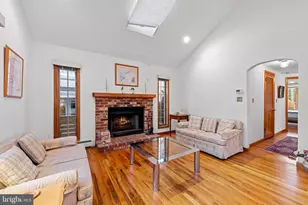 373 N 2nd St, Surf City, NJ 08008 - Photo 10