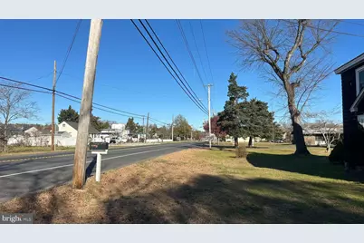 295 N North Main Street, Manahawkin, NJ 08050 - Photo 2