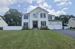 310 Winding Oak Trail, Manahawkin, NJ 08050 - Photo 2
