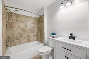 140 Downing St, Lakewood, NJ 08701 - Photo 14