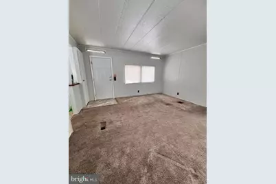 2300 Massachusetts #27, Toms River, NJ 08755 - Photo 4