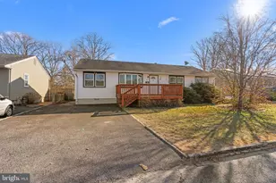 110 Crescent Dr, Brick, NJ 08724 - Photo 2