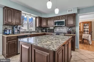 890 Roundtree Dr, Toms River, NJ 08753 - Photo 12