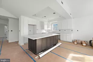 354 W 11th St, Ship Bottom, NJ 08008 - Photo 14