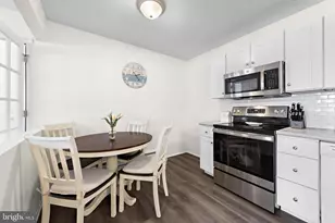 528 Lilac Ln, Manchester Township, NJ 08759 - Photo 8