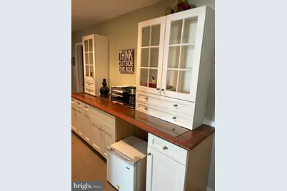 325 Route 72 E #5, Manahawkin, NJ 08050 - Photo 6