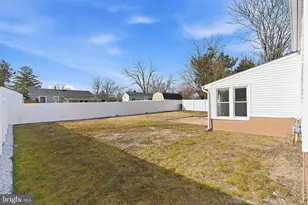 23 Bucknell Dr, Toms River, NJ 08757 - Photo 26