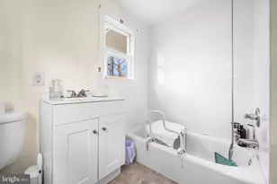 638 Beachwood Blvd, Beachwood, NJ 08722 - Photo 8