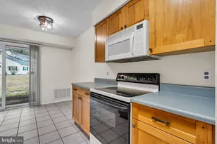 24 S Seas Ct, Barnegat, NJ 08005 - Photo 6