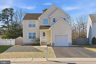 22 Dolphin Cir W, Bayville, NJ 08721 - Photo 4