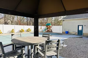 15 Cherrywood Dr, Tuckerton, NJ 08087 - Photo 2