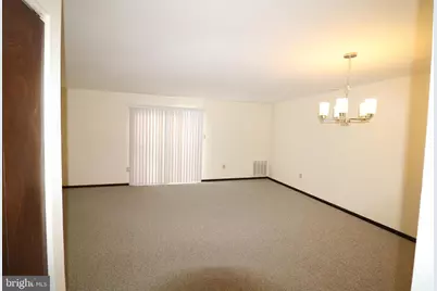 142 Westchester Drive, Tuckerton, NJ 08087 - Photo 2