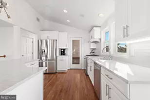 706 S Bay Ave, Beach Haven, NJ 08008 - Photo 12