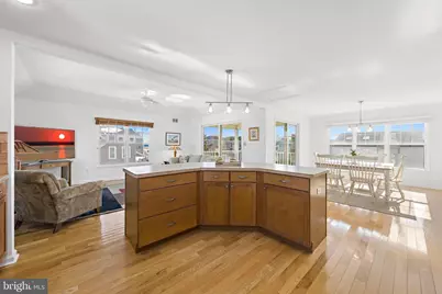 7 W Julia Avenue, Long Beach Township, NJ 08008 - Photo 12
