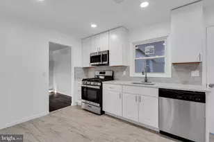 1037 Savannah St, Toms River, NJ 08753 - Photo 10