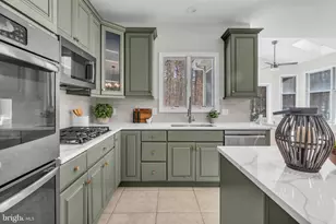 18 Vicari Wy, Tuckerton, NJ 08087 - Photo 14