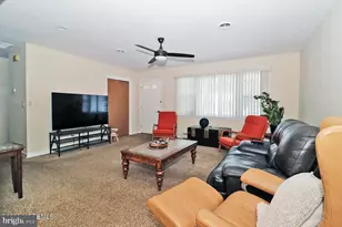 37 Zeeland Dr, Berkeley, NJ 08757 - Photo 20