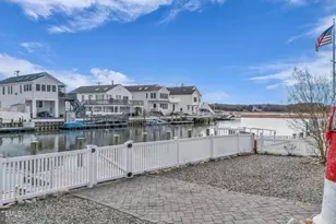 143 S Captains Dr, Tuckerton, NJ 08087 - Photo 44