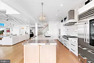 917 S Atlantic Ave, Beach Haven, NJ 08008 - Photo 18