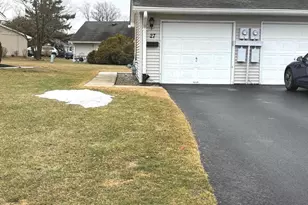 27 Sutton Dr, Brick, NJ 08724 - Photo 14