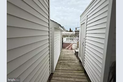 102 Jeanne Drive, Manahawkin, NJ 08050 - Photo 4