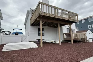 102 Jeanne Dr, Manahawkin, NJ 08050 - Photo 8