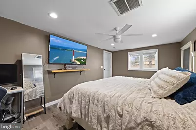 693 Lake Barnegat Dr N, Lanoka Harbor, NJ 08734 - Photo 24