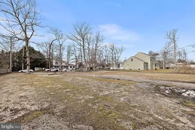 693 Lake Barnegat Dr N, Lanoka Harbor, NJ 08734 - Photo 32