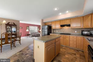 75 Oak Ridge Ln, Manahawkin, NJ 08050 - Photo 12