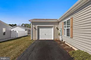 75 Oak Ridge Ln, Manahawkin, NJ 08050 - Photo 34