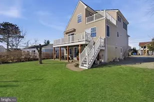 154 N Spinnaker Dr, Little Egg Harbor, NJ 08087 - Photo 2