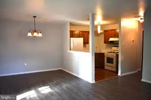 27 Pin Oak Ln, Tuckerton, NJ 08087 - Photo 4