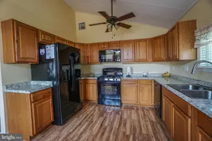 17 Hunter Dr, Little Egg Harbor, NJ 08087 - Photo 10